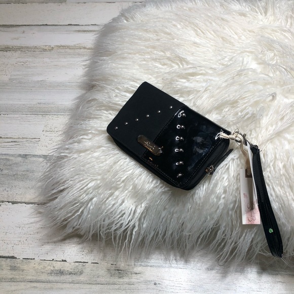 Jessica Simpson Black Wristlet Clutch Wallet NEW - Picture 2 of 8